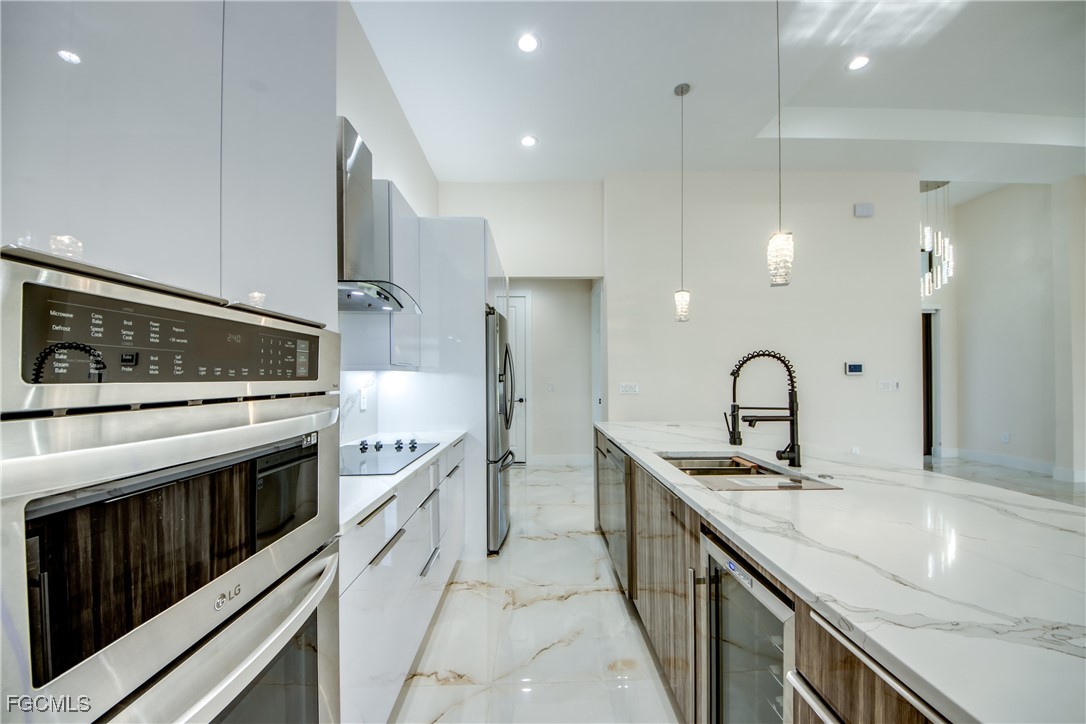 Cape Coral, Florida, 33991, United States, 3 Bedrooms Bedrooms, ,3 BathroomsBathrooms,Residential,For Sale,1977338