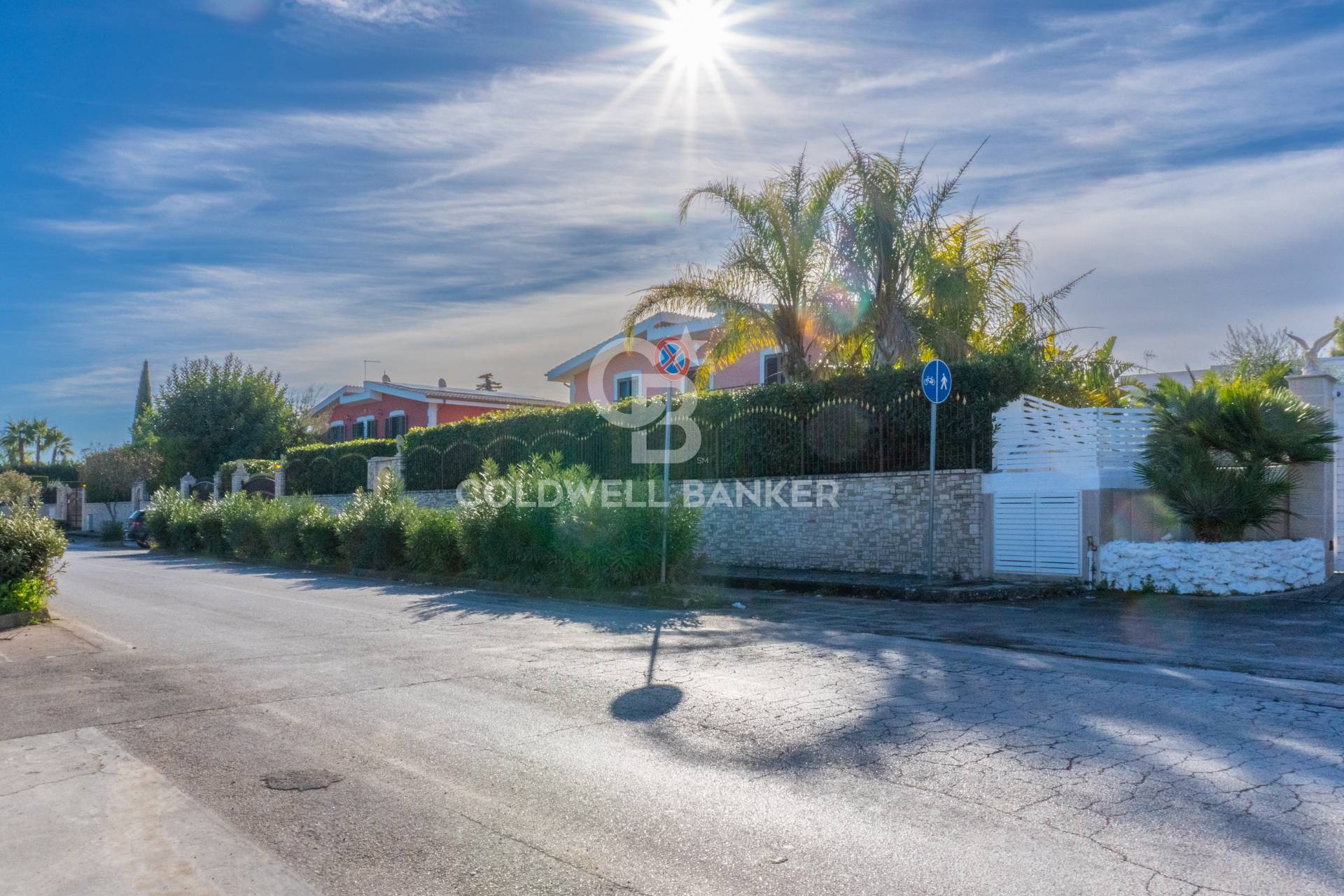 Trani, Barletta-Andria-Trani, 70059, IT, 5 Bedrooms Bedrooms, ,5 BathroomsBathrooms,Residential,For Sale,1967517