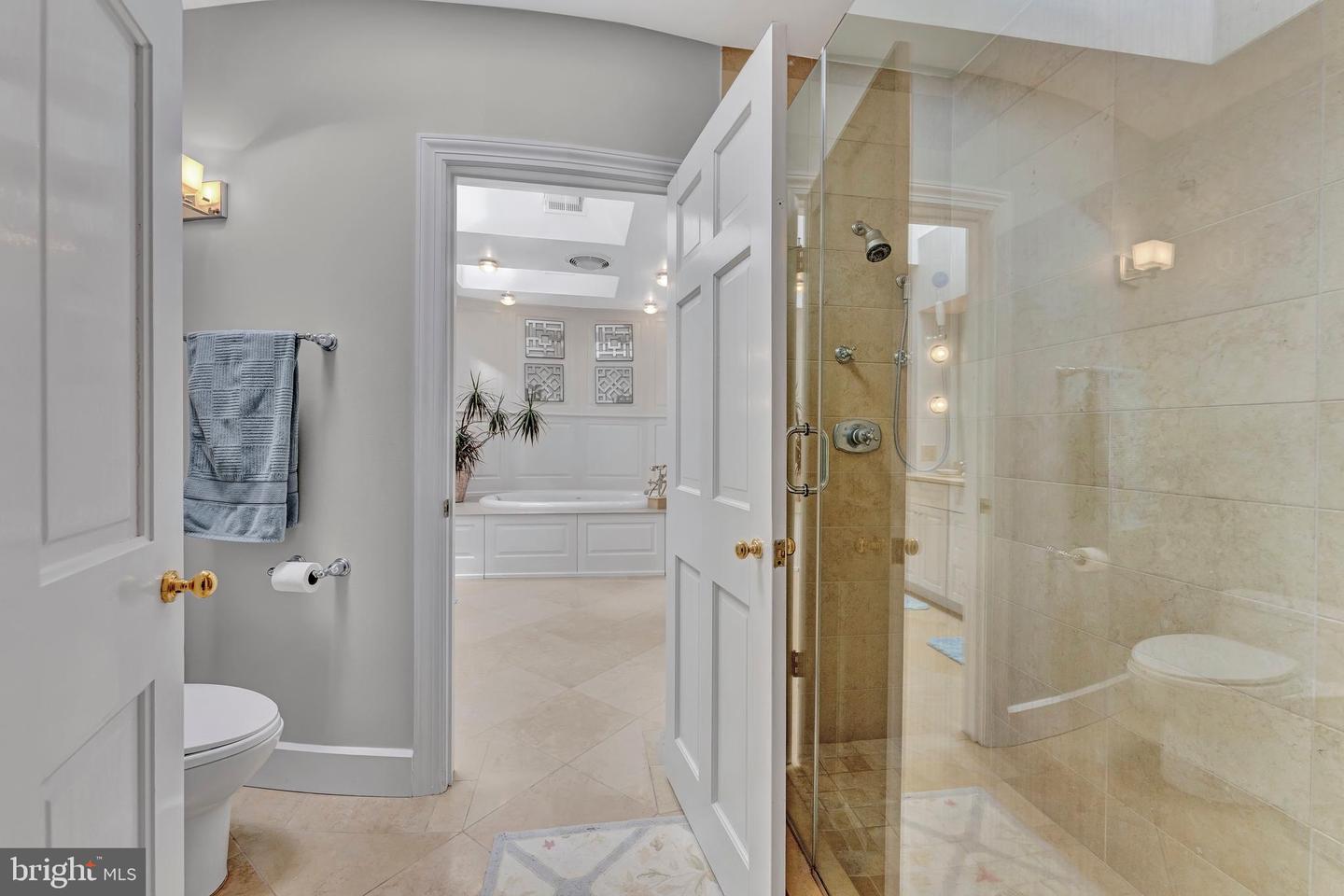 Princeton, New Jersey, 08540, United States, 5 Bedrooms Bedrooms, ,5 BathroomsBathrooms,Residential,For Sale,1947040