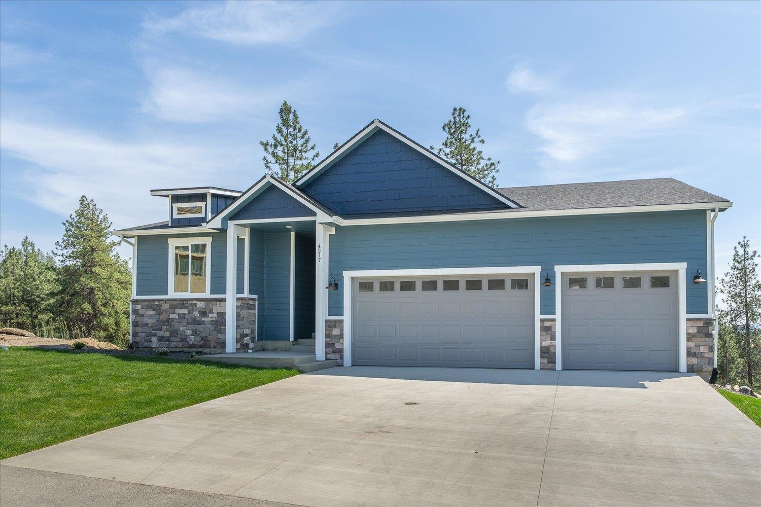 4217 W Tolliver Ct, Spokane, Washington, 99208, United States, 5 Bedrooms Bedrooms, ,3 BathroomsBathrooms,Residential,For Sale,4217 W Tolliver Ct,1681000