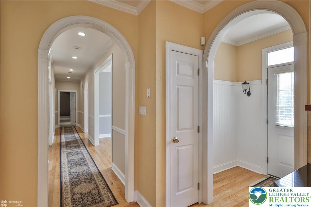 Palmer Twp, Pennsylvania, 18045, United States, 4 Bedrooms Bedrooms, ,4 BathroomsBathrooms,Residential,For Sale,1898728