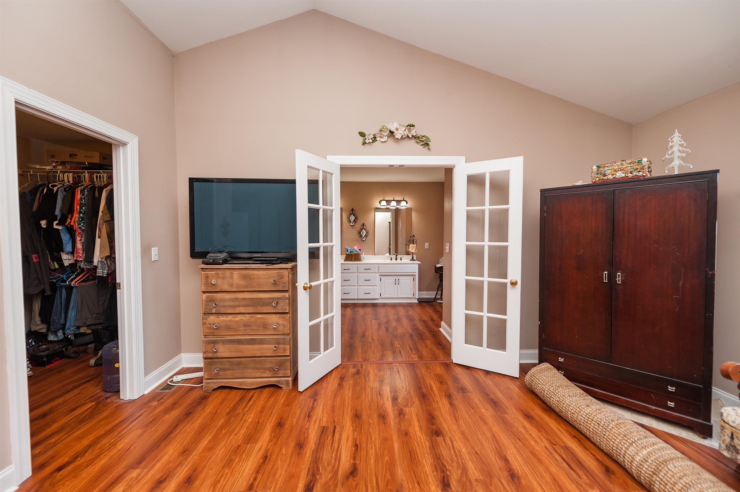 Landrum, South Carolina, 29356, United States, 2 Bedrooms Bedrooms, ,2 BathroomsBathrooms,Residential,For Sale,1978820