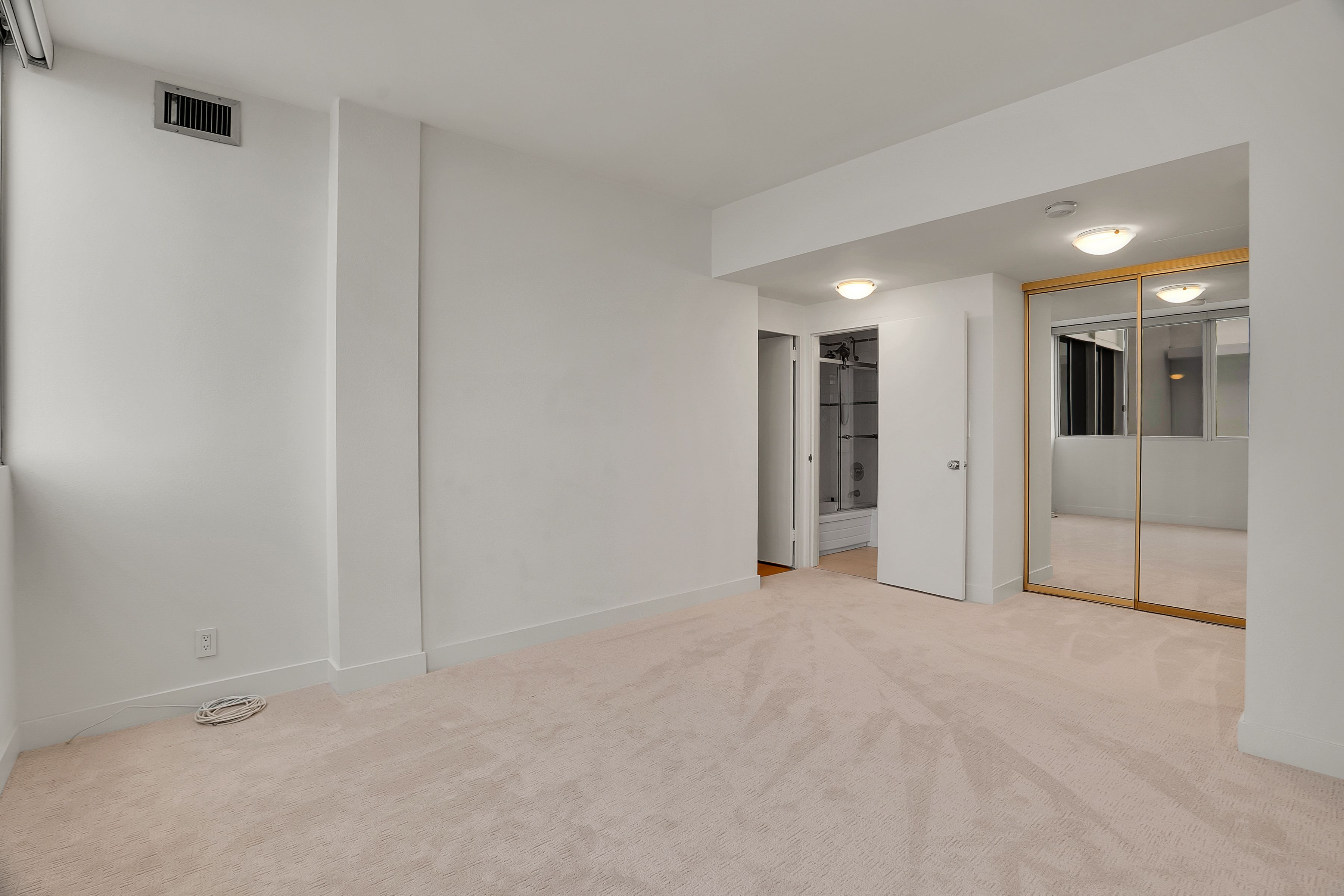  17352 W Sunset Blvd - 物件實景