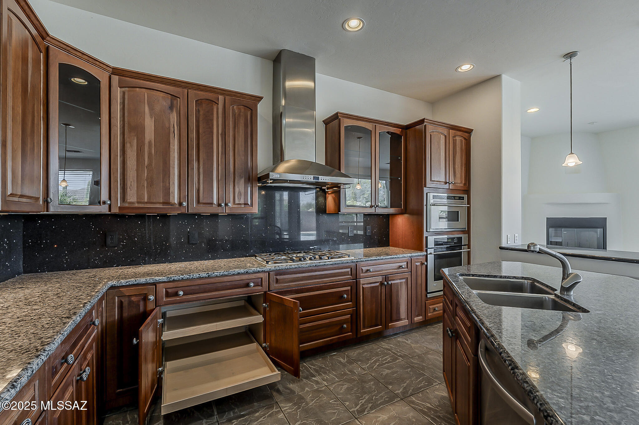 Marana, Arizona, 85658, United States, 4 Bedrooms Bedrooms, ,3 BathroomsBathrooms,Residential,For Sale,1737684
