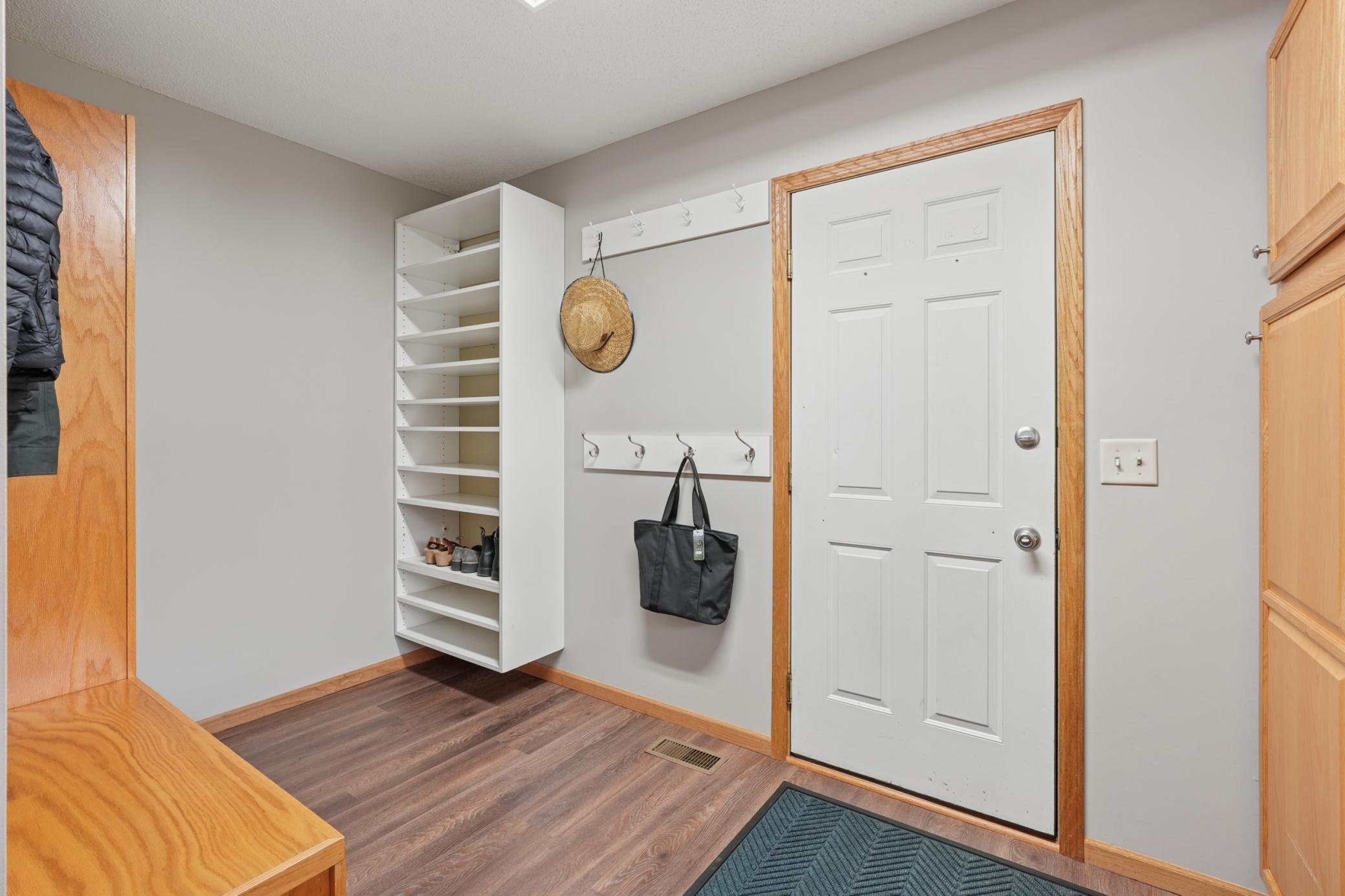 Hudson, Wisconsin, 54016, United States, 5 Bedrooms Bedrooms, ,3 BathroomsBathrooms,Residential,For Sale,1989559