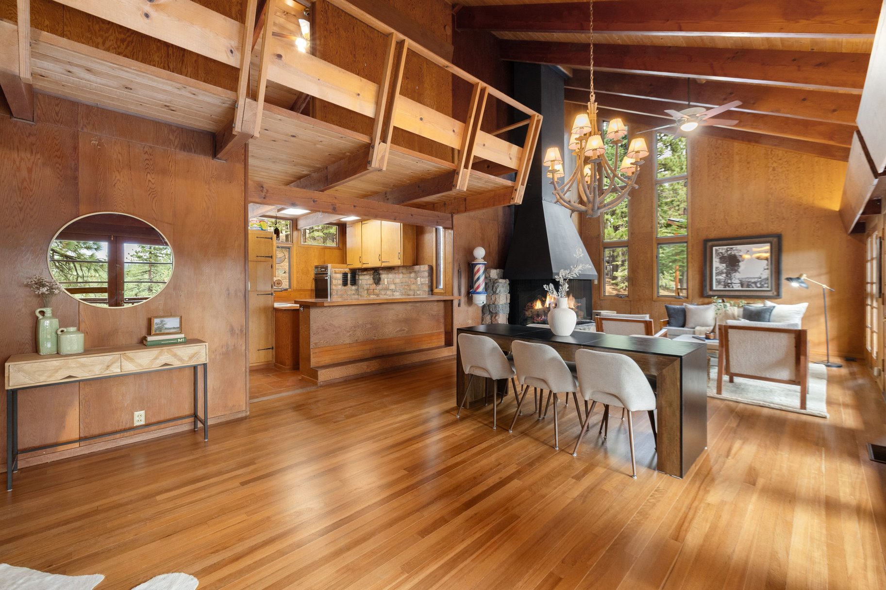  Extraordinary 360-degree private retreat on 1.48 acres - 物件實景