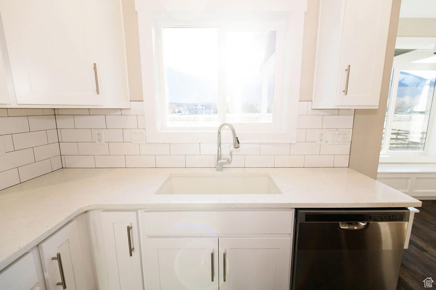 North Logan, Utah, 84321, United States, 3 Bedrooms Bedrooms, ,2 BathroomsBathrooms,Residential,For Sale,1976066