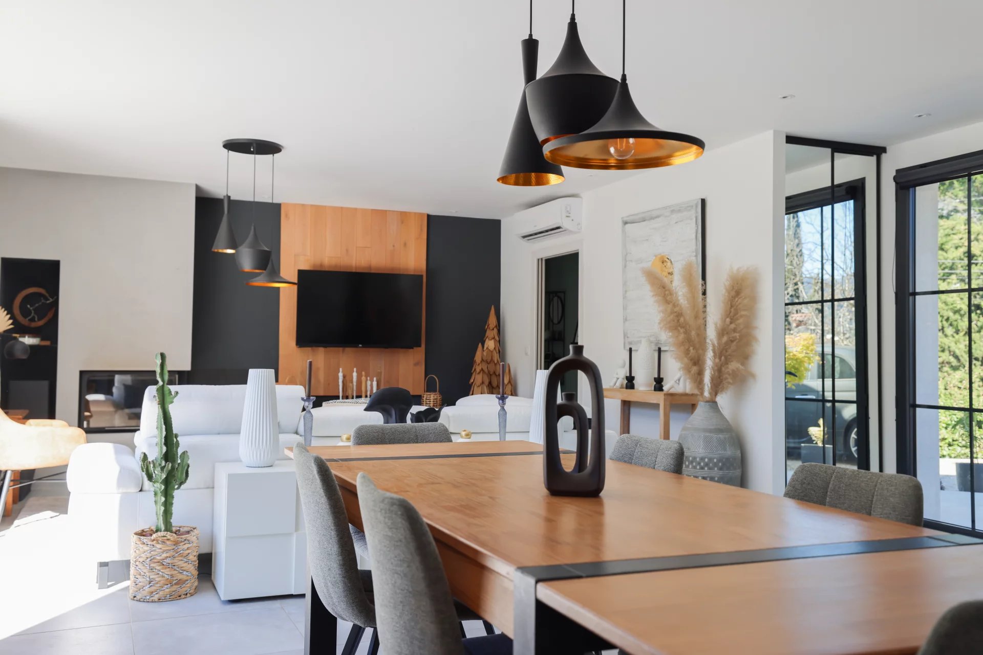 Peymeinade, Provence-Alpes-Côte d’Azur, 06530, FR, 5 Bedrooms Bedrooms, ,4 BathroomsBathrooms,Residential,For Sale,1758685