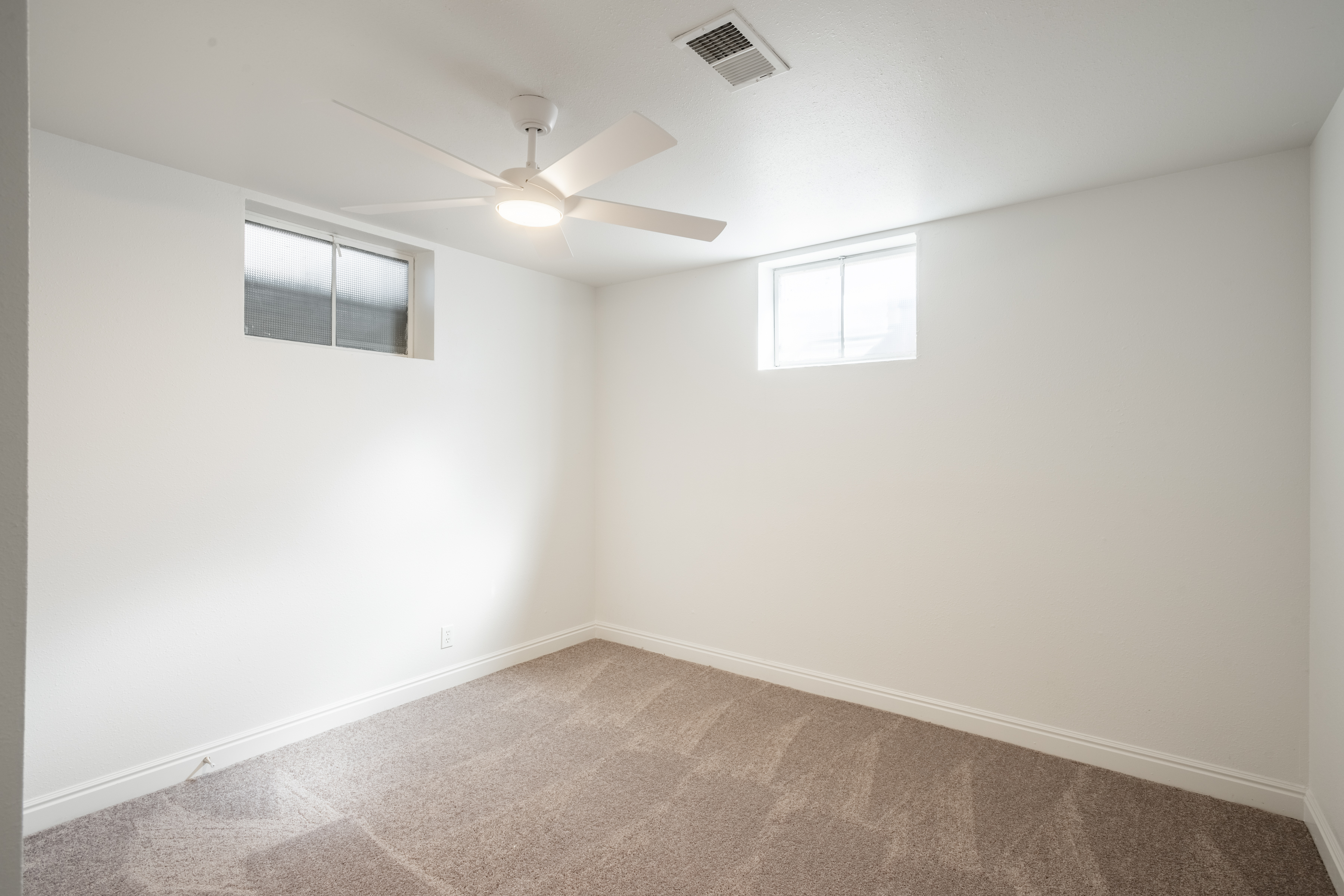  Charming Brick Bungalow - 物件實景