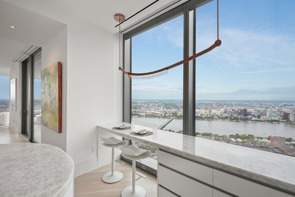 Boston, Massachusetts, 02199, United States, 5 Bedrooms Bedrooms, ,8 BathroomsBathrooms,Residential,For Sale,1906314