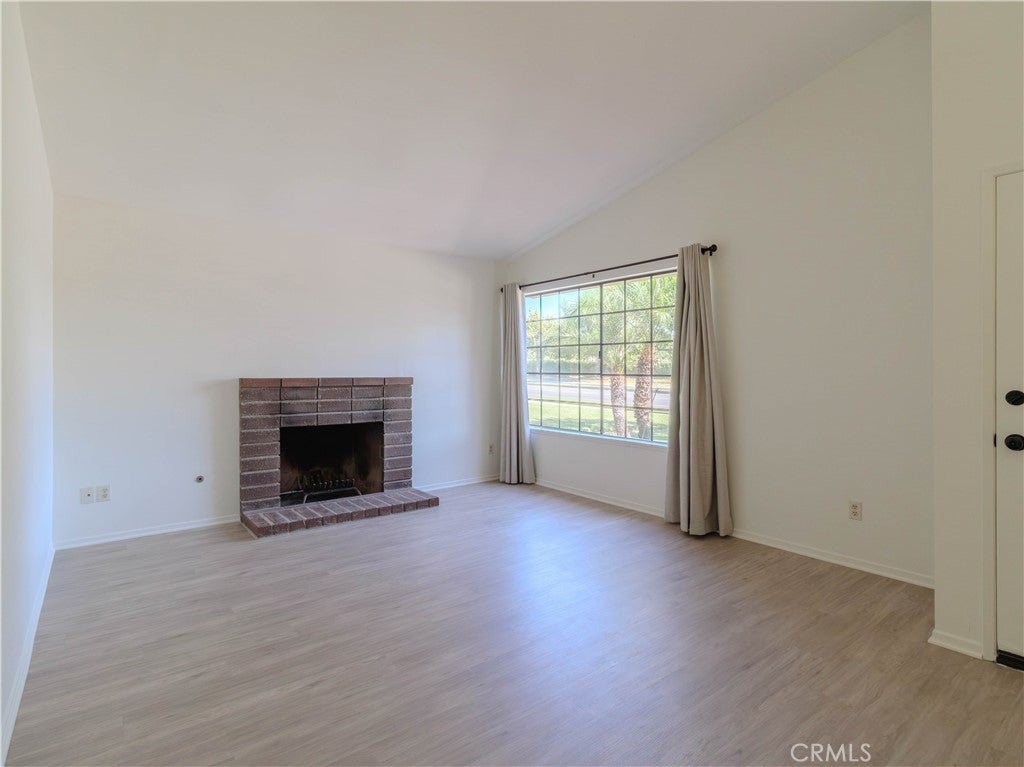 Redlands, California, 92374, United States, 4 Bedrooms Bedrooms, ,2 BathroomsBathrooms,Residential,For Sale,1921818