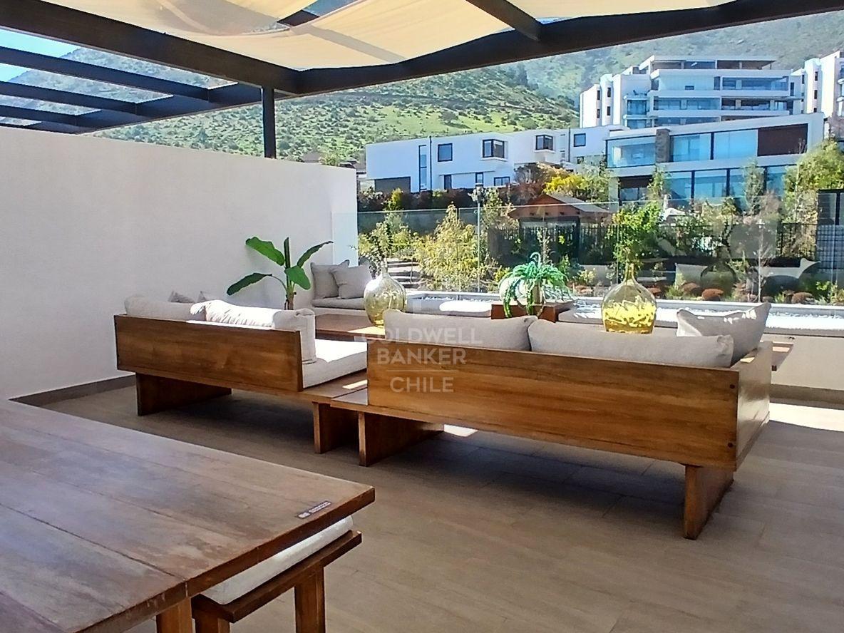 Las Condes, Chile, 4 Bedrooms Bedrooms, ,4 BathroomsBathrooms,Residential,For Sale,1948849