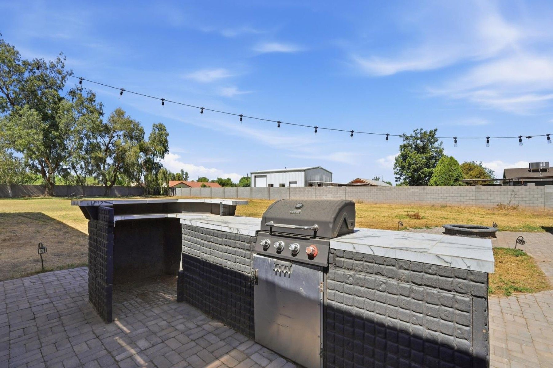  2266 E Willis Rd  Gilbert, AZ - 物件實景