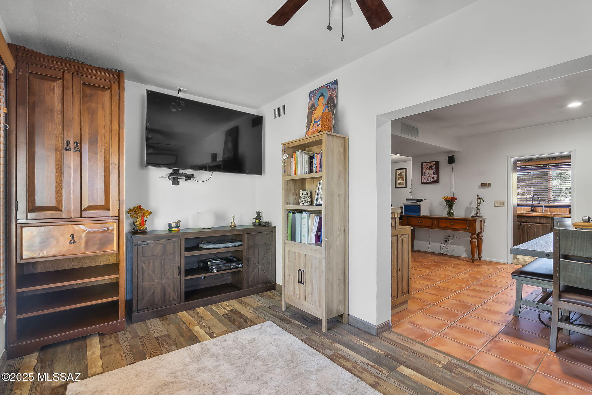 Tubac, Arizona, 85646, United States, 2 Bedrooms Bedrooms, ,3 BathroomsBathrooms,Residential,For Sale,1991588