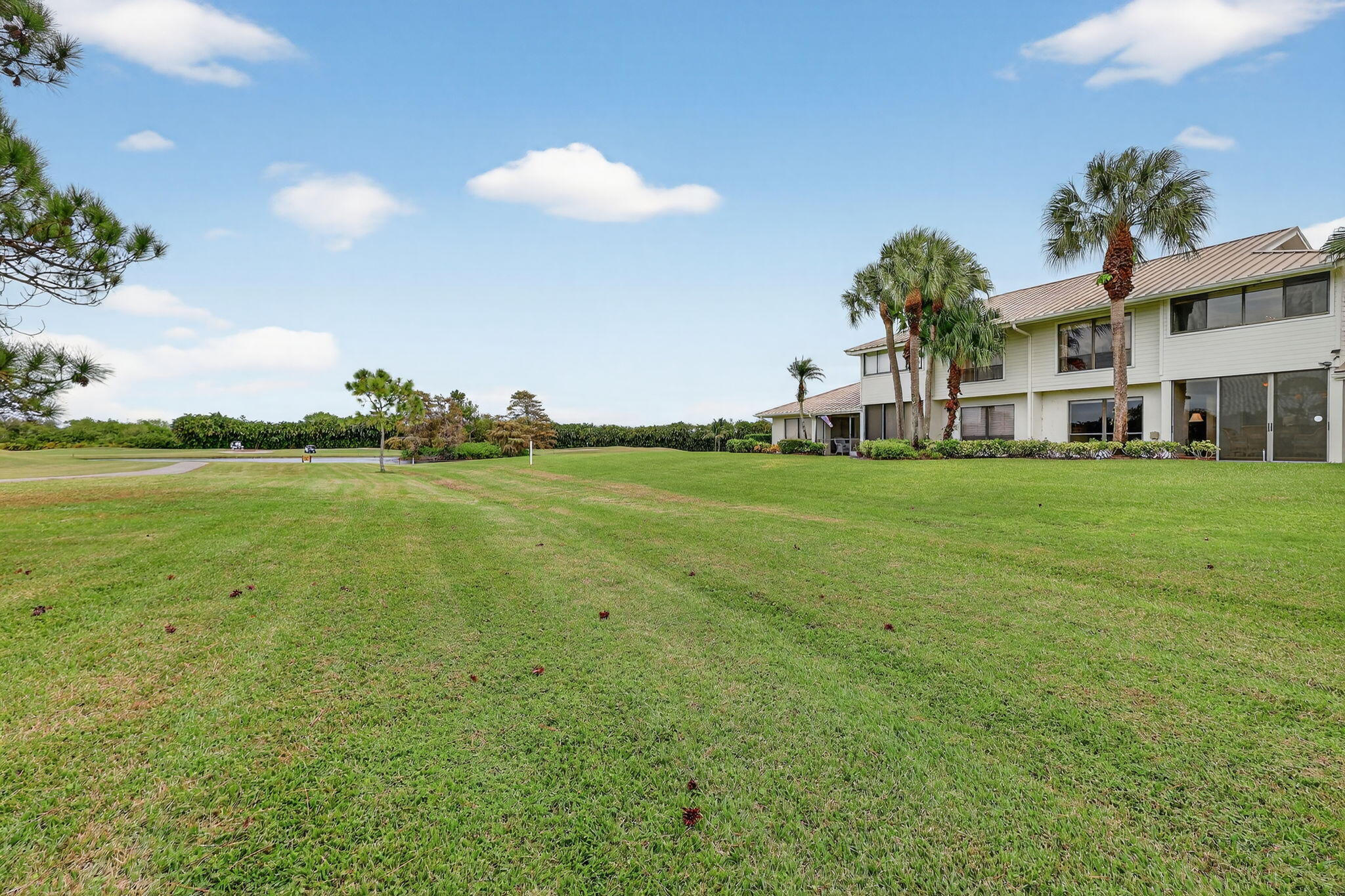 Stuart, Florida, 34997, United States, 3 Bedrooms Bedrooms, ,3 BathroomsBathrooms,Residential,For Sale,1989357