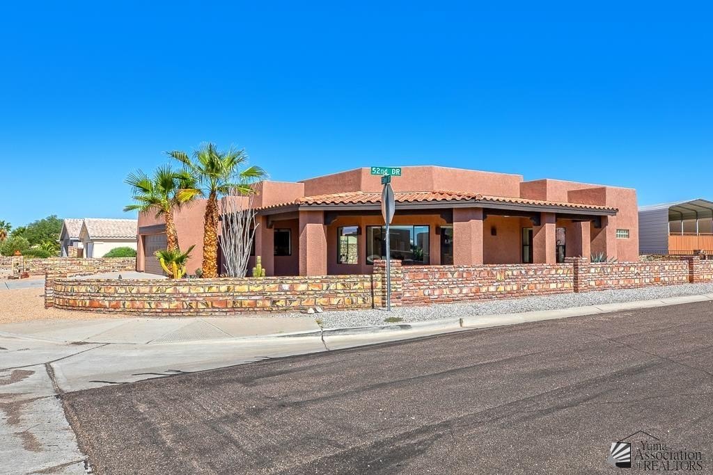 Yuma, Arizona, 85367, United States, 3 Bedrooms Bedrooms, ,2 BathroomsBathrooms,Residential,For Sale,1976192