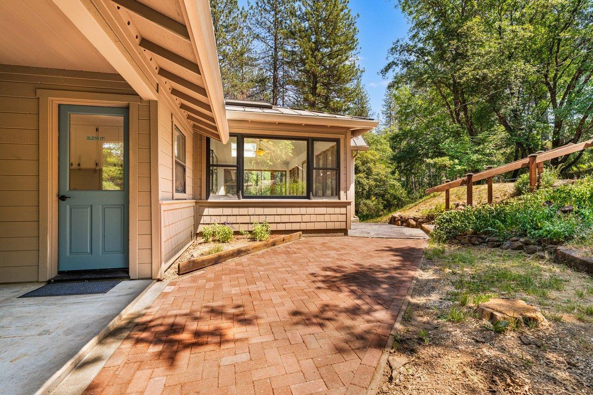 Nevada City, California, 95959, United States, 3 Bedrooms Bedrooms, ,3 BathroomsBathrooms,Residential,For Sale,1916379