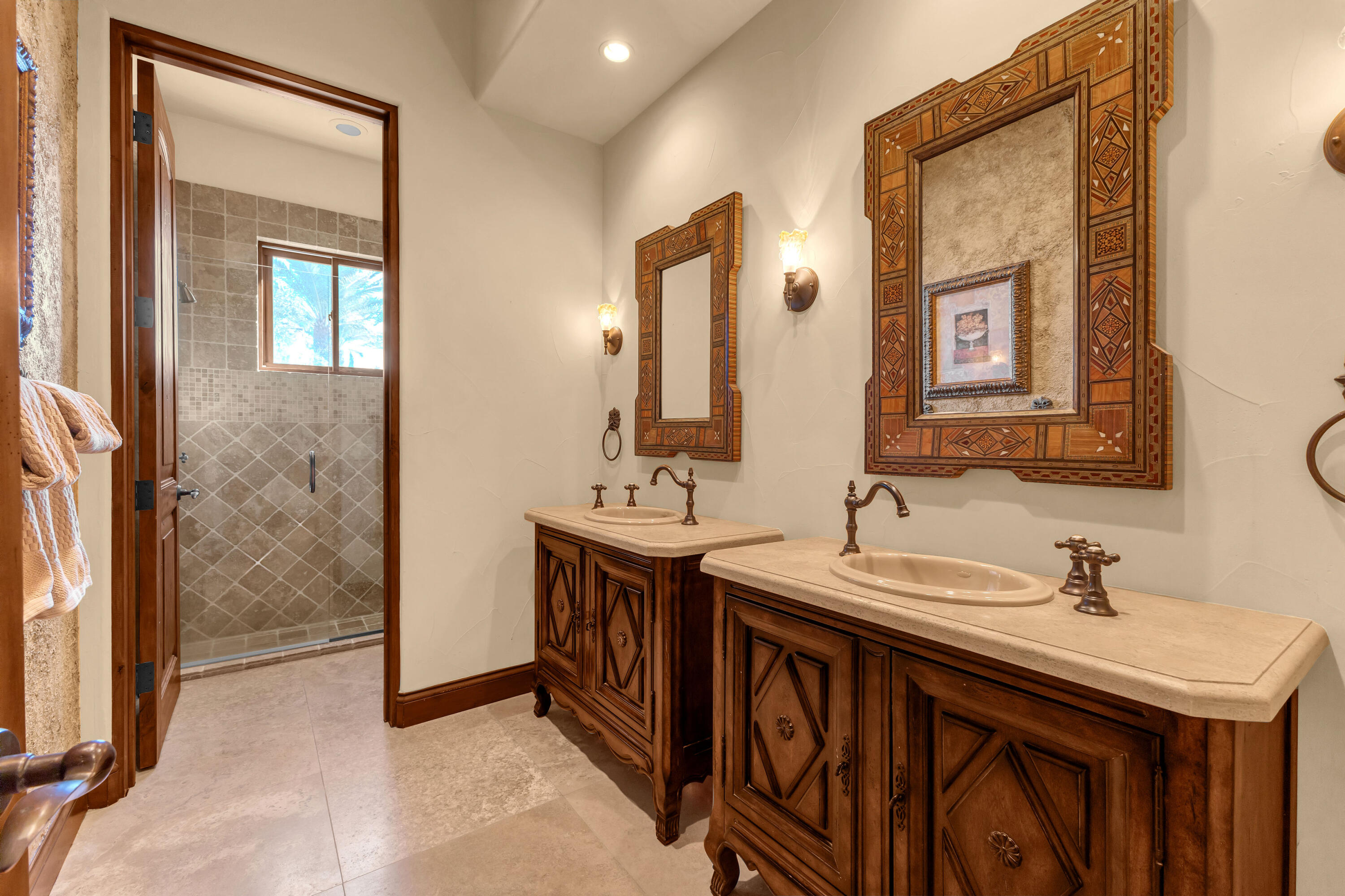 Indio, California, 92203, United States, 5 Bedrooms Bedrooms, ,4 BathroomsBathrooms,Residential,For Sale,1992835