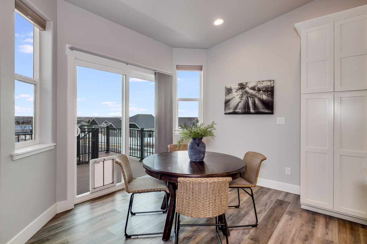 Cheyenne, Wyoming, 82009, United States, 5 Bedrooms Bedrooms, ,3 BathroomsBathrooms,Residential,For Sale,2012088