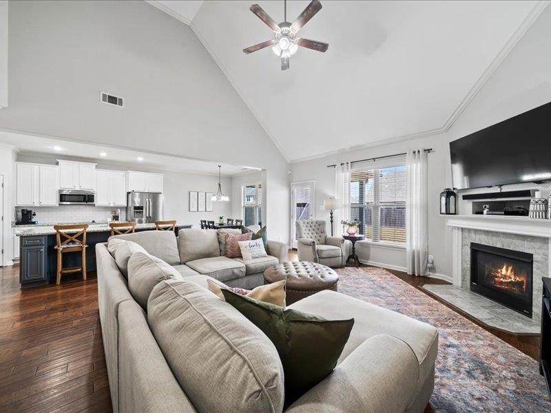 Arlington, Tennessee, 38002, United States, 4 Bedrooms Bedrooms, ,3 BathroomsBathrooms,Residential,For Sale,1925722