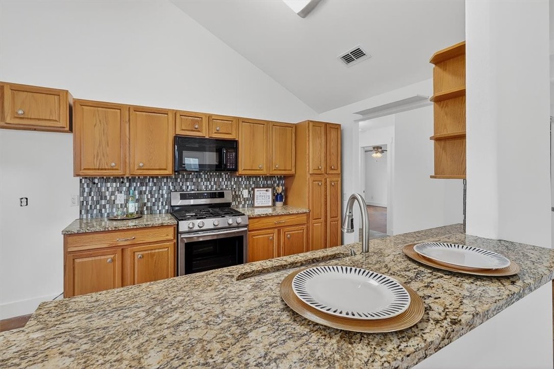 Port Aransas, Texas, 78373, United States, 3 Bedrooms Bedrooms, ,2 BathroomsBathrooms,Residential,For Sale,2001769