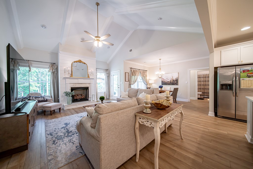 Fortson, Georgia, 31808, United States, 5 Bedrooms Bedrooms, ,4 BathroomsBathrooms,Residential,For Sale,1927717