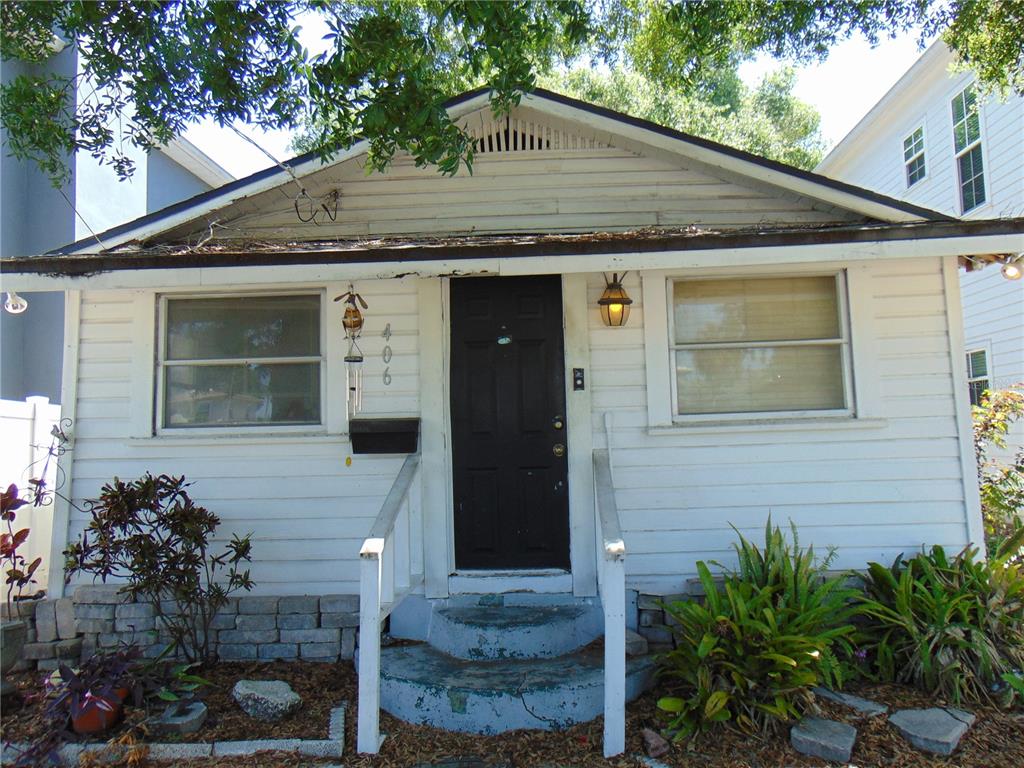 Tampa, Florida, 33606, United States, 2 Bedrooms Bedrooms, ,1 BathroomBathrooms,Residential,For Sale,1872969