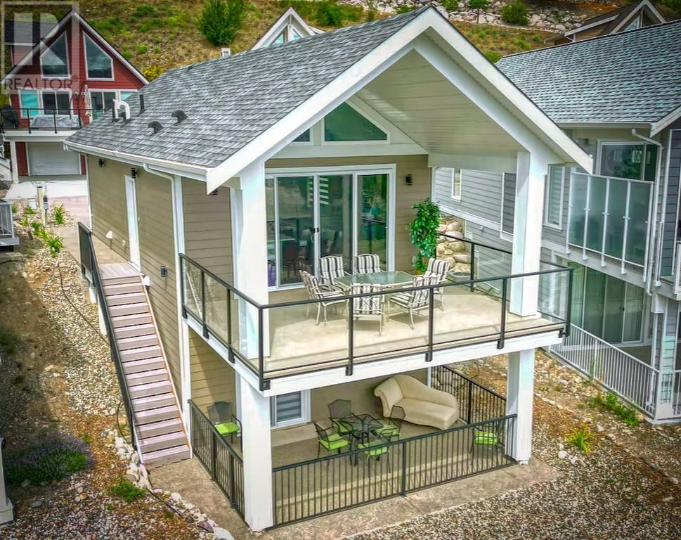KELOWNA, British Columbia, V1Z 3R8, CA, 3 Bedrooms Bedrooms, ,2 BathroomsBathrooms,Residential,For Sale,1897837