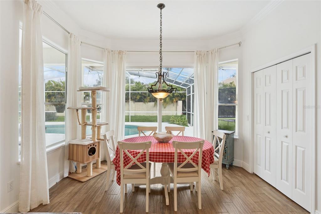 Lake Mary, Florida, 32746, United States, 4 Bedrooms Bedrooms, ,3 BathroomsBathrooms,Residential,For Sale,2003180