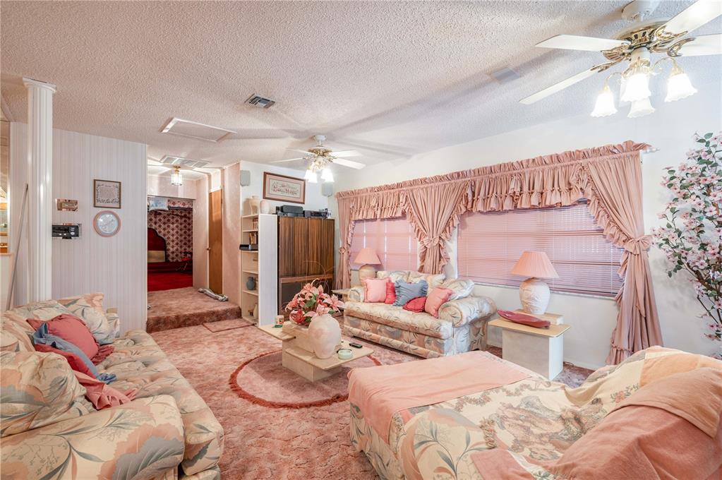 4911 W Sam Allen Road, Plant City, Florida, 33565, United States, 5 Bedrooms Bedrooms, ,3 BathroomsBathrooms,Residential,For Sale,4911 W Sam Allen Road,1672218