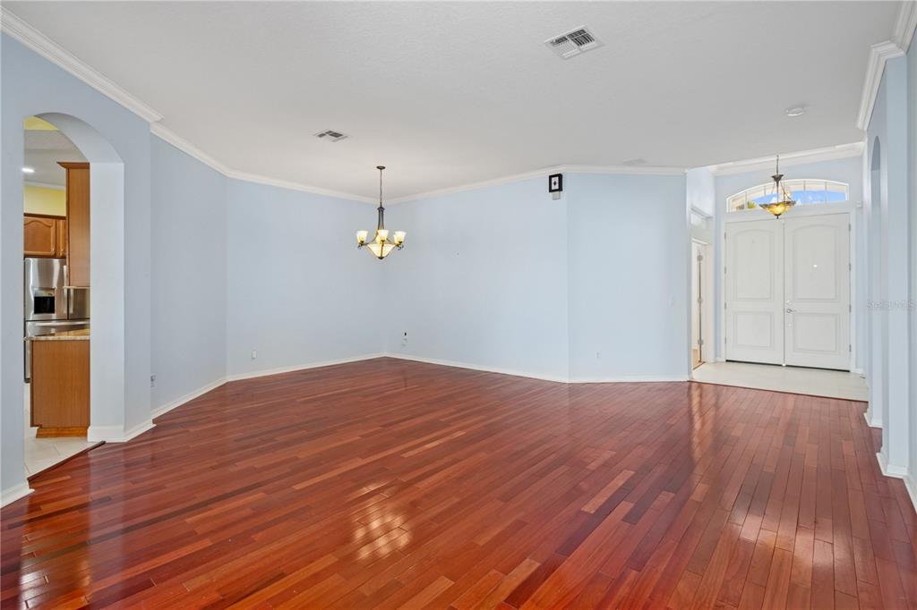 Lake Mary, Florida, 32746, United States, 4 Bedrooms Bedrooms, ,3 BathroomsBathrooms,Residential,For Sale,1902053