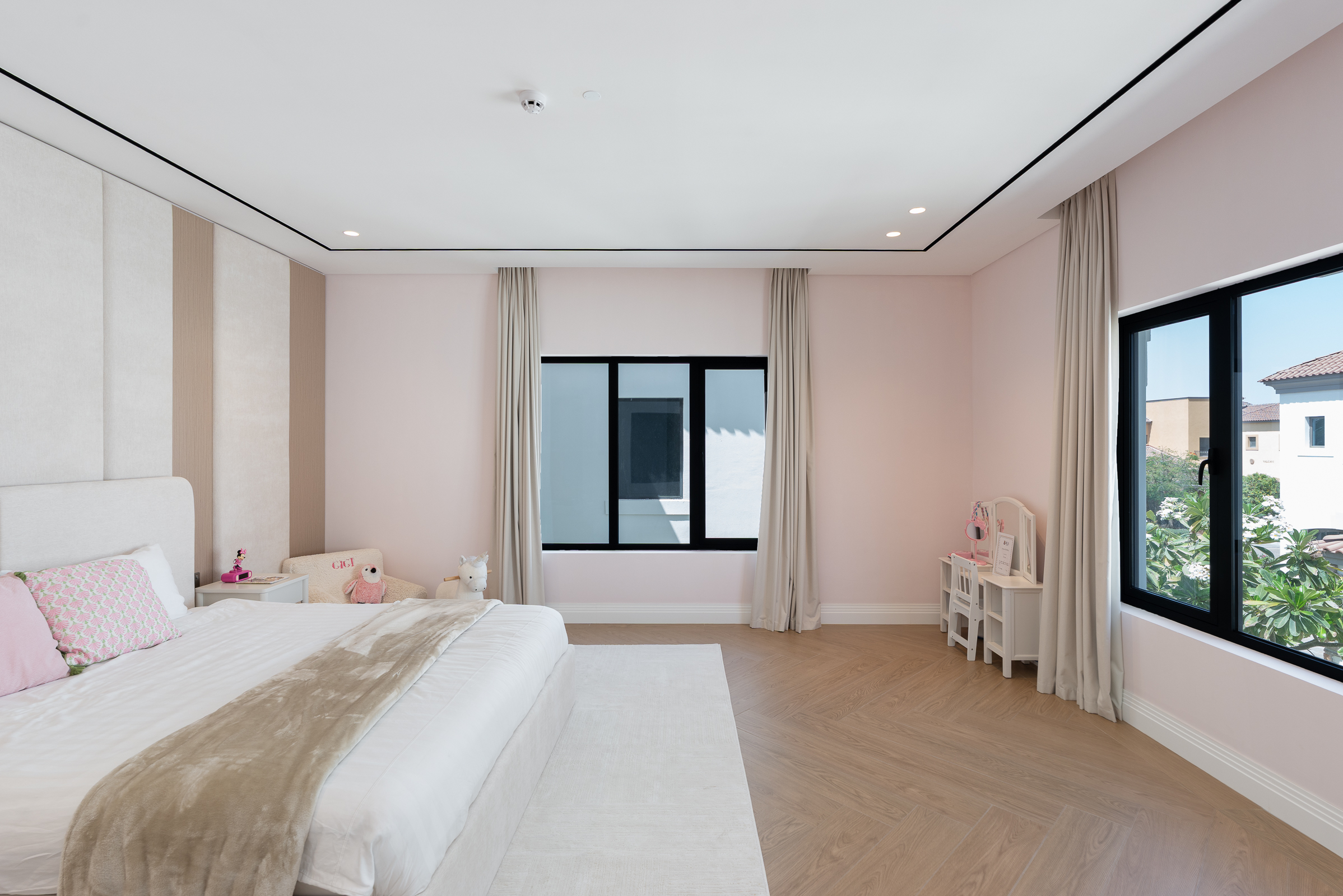  Spacious Fully Upgraded Villa in JGE - 物件實景