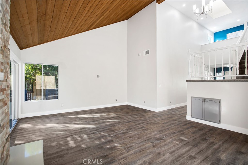 Canyon Lake, California, 92587, United States, 3 Bedrooms Bedrooms, ,2 BathroomsBathrooms,Residential,For Sale,1984479