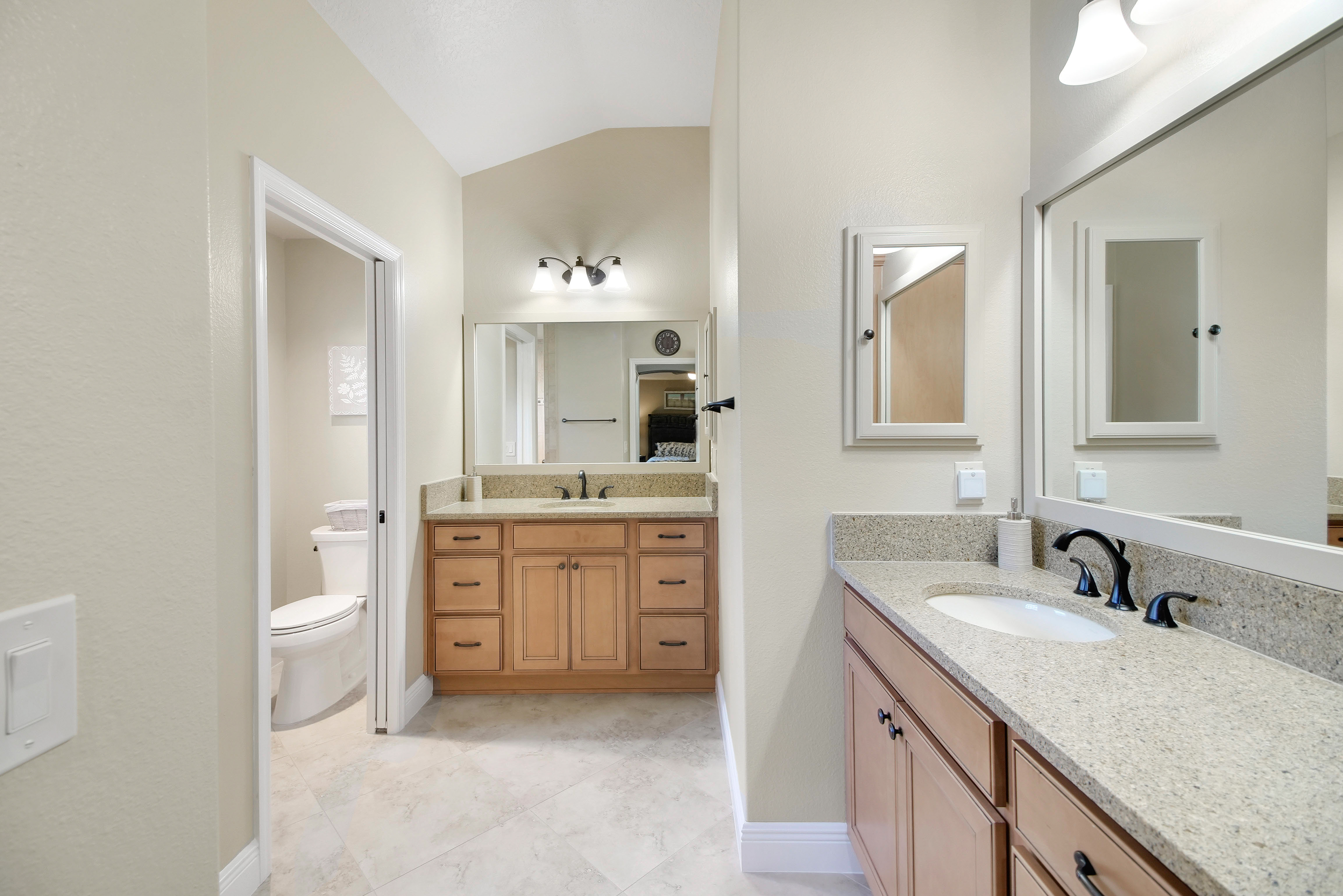 The Villages, Florida, 32163, United States, 3 Bedrooms Bedrooms, ,2 BathroomsBathrooms,Residential,For Sale,2002488