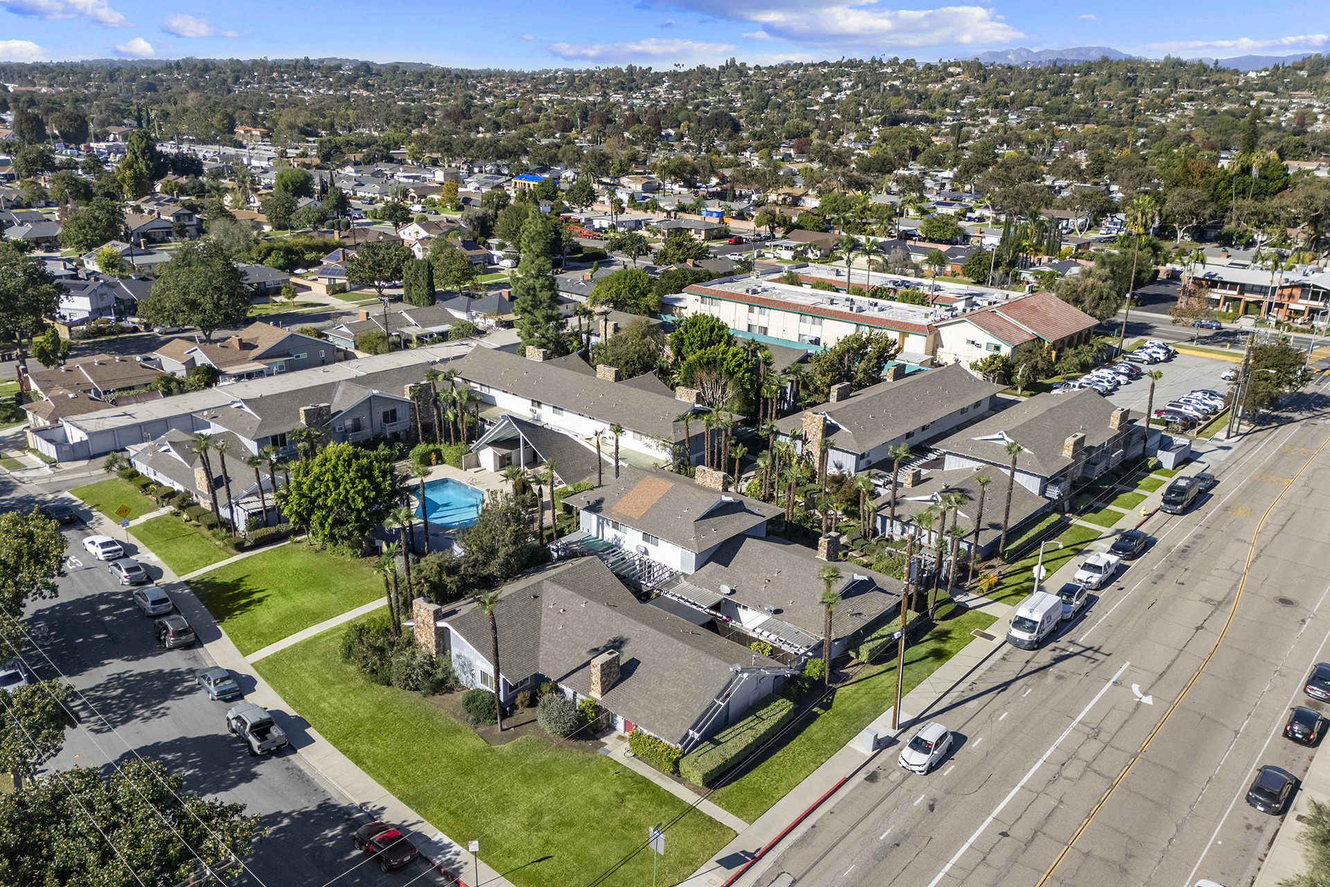 Fullerton, California, 92831, United States, 2 Bedrooms Bedrooms, ,1 BathroomBathrooms,Residential,For Sale,2002519