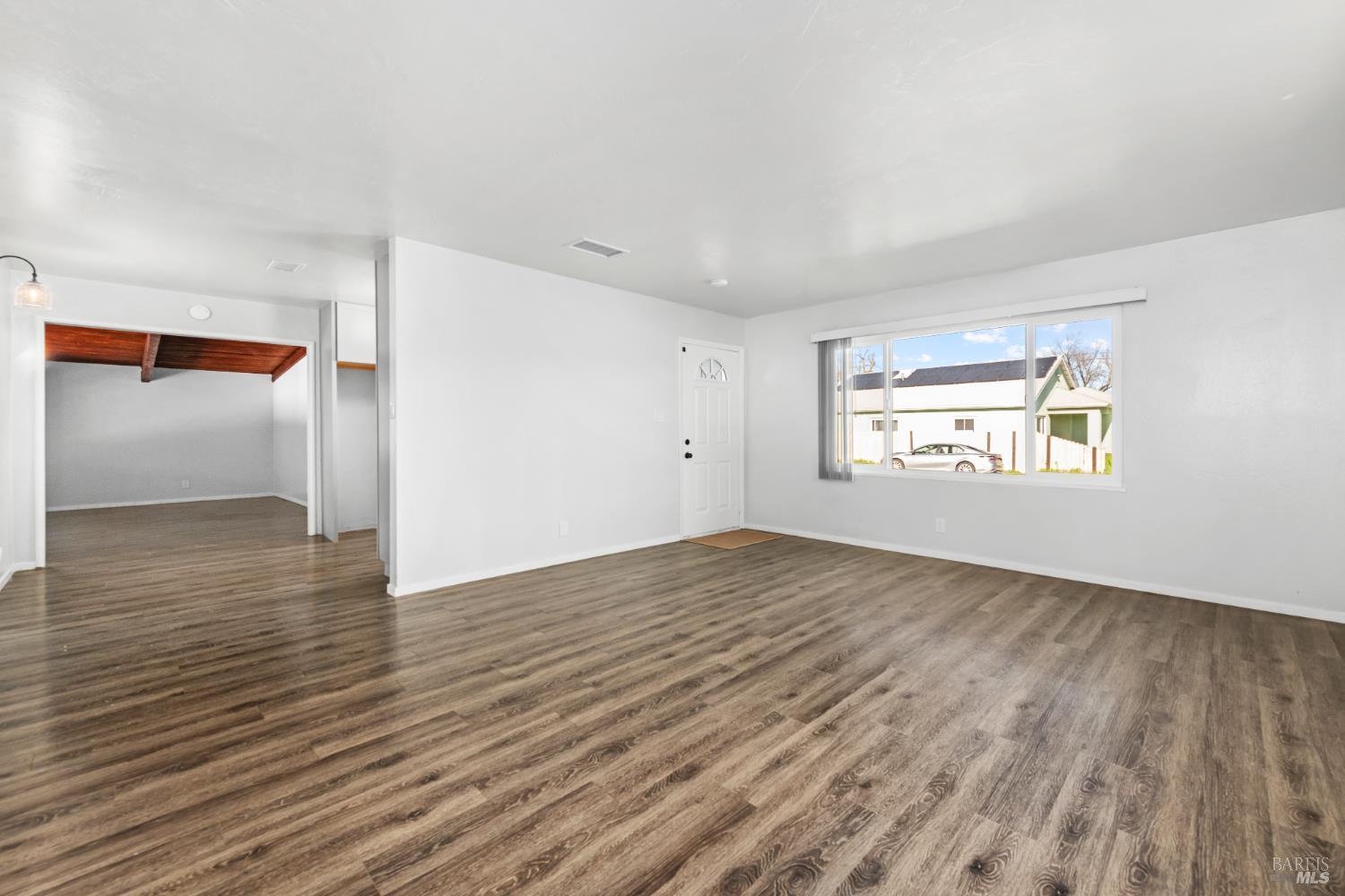 Vacaville, California, 95688, United States, 3 Bedrooms Bedrooms, ,2 BathroomsBathrooms,Residential,For Sale,2009088