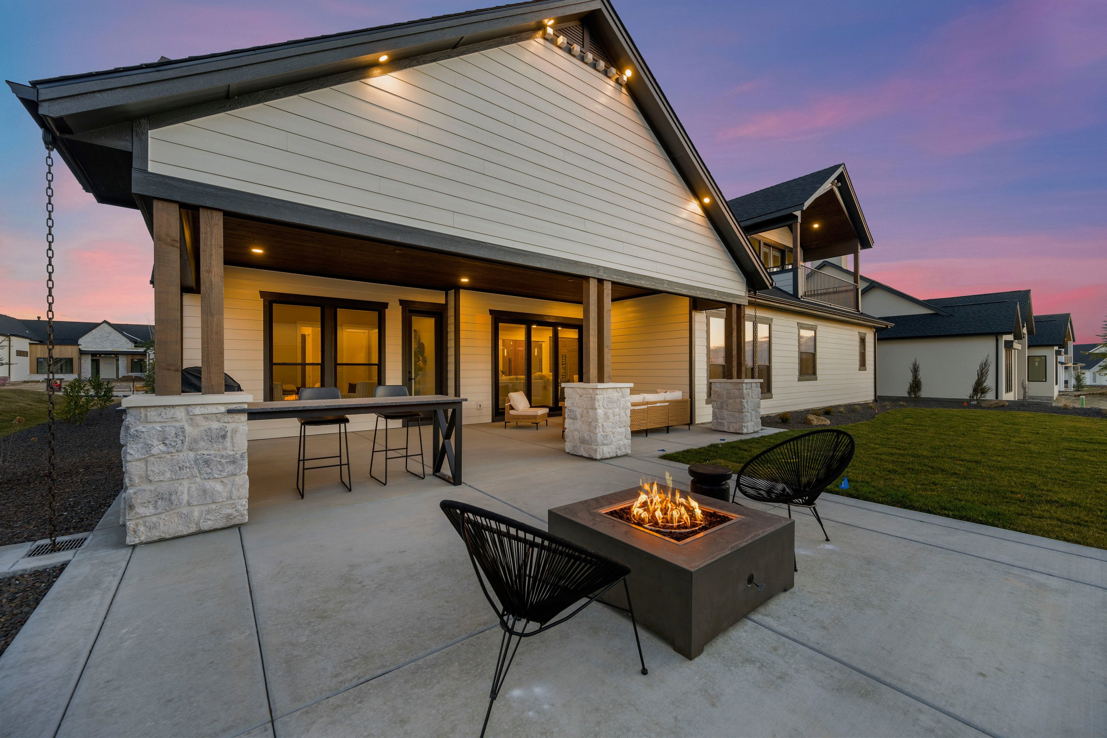  Distinctive New Construction In Eagle’s Coveted Terra View - 物件實景