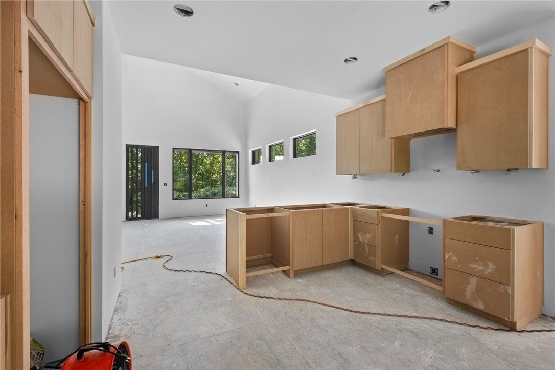 Bella Vista, Arkansas, 72714, United States, 2 Bedrooms Bedrooms, ,2 BathroomsBathrooms,Residential,For Sale,1997374