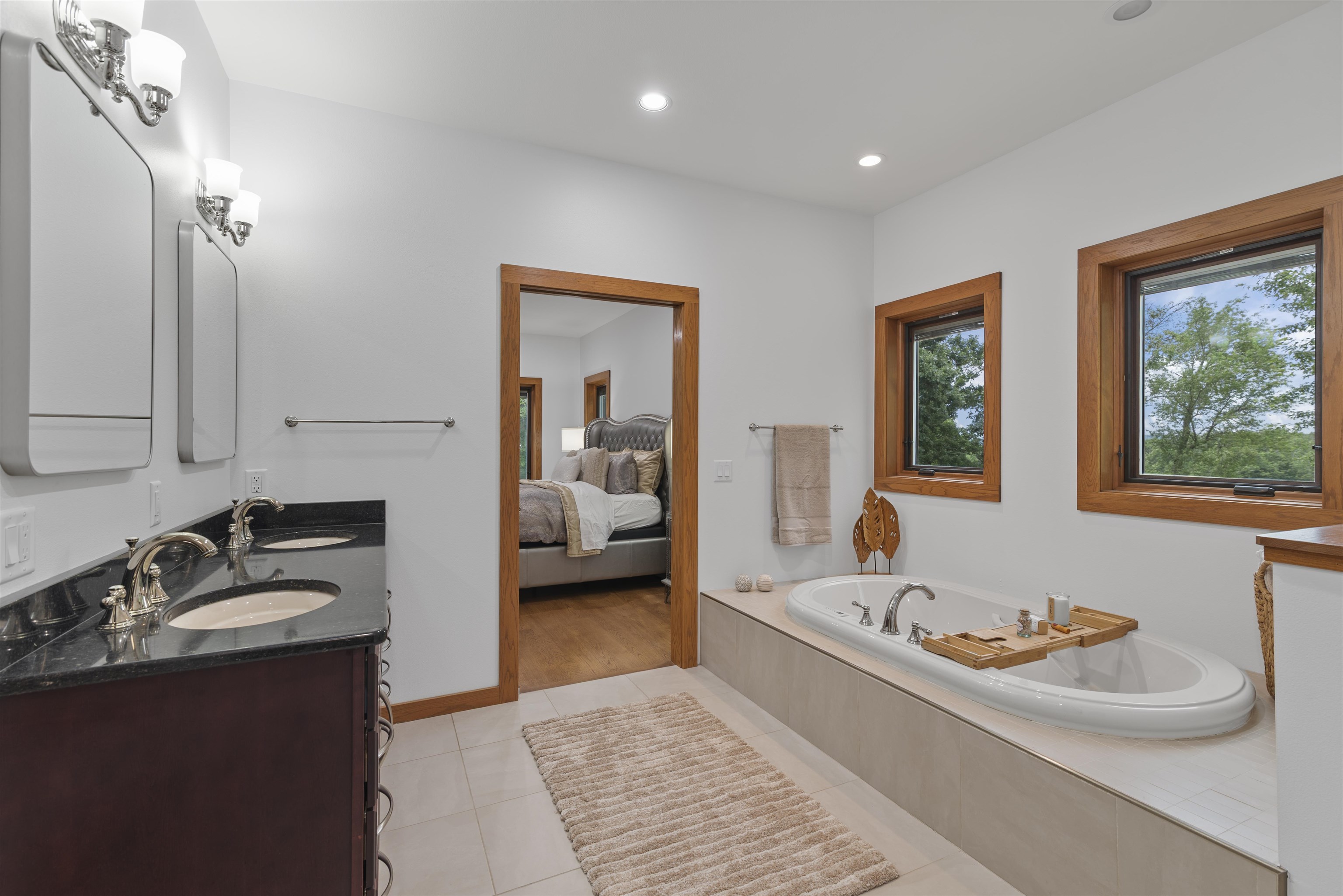 Avoca, Wisconsin, 53506, United States, 3 Bedrooms Bedrooms, ,4 BathroomsBathrooms,Residential,For Sale,1895039