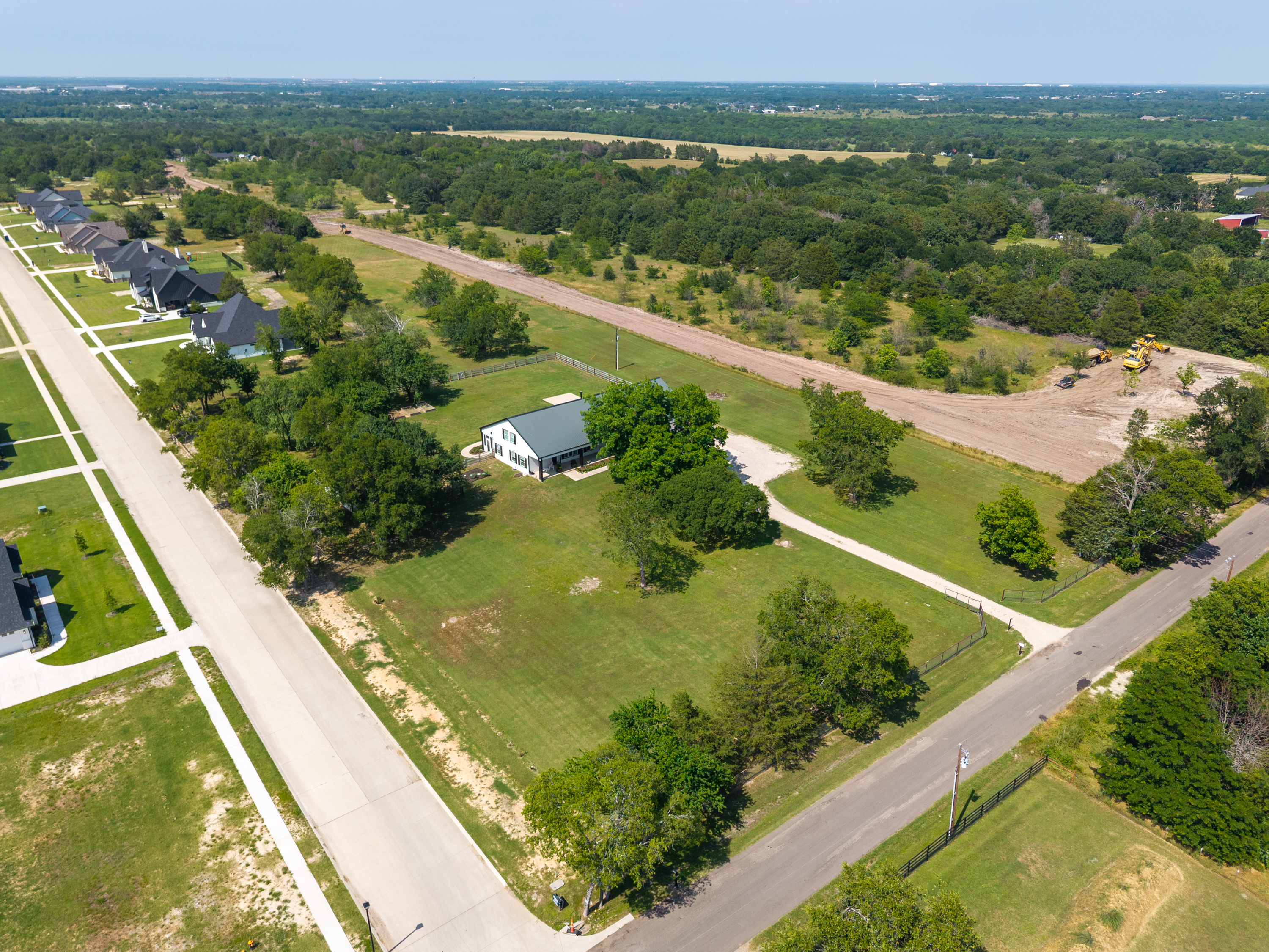 Caddo Mills, Texas, 75135, United States, 4 Bedrooms Bedrooms, ,3 BathroomsBathrooms,Residential,For Sale,1915127