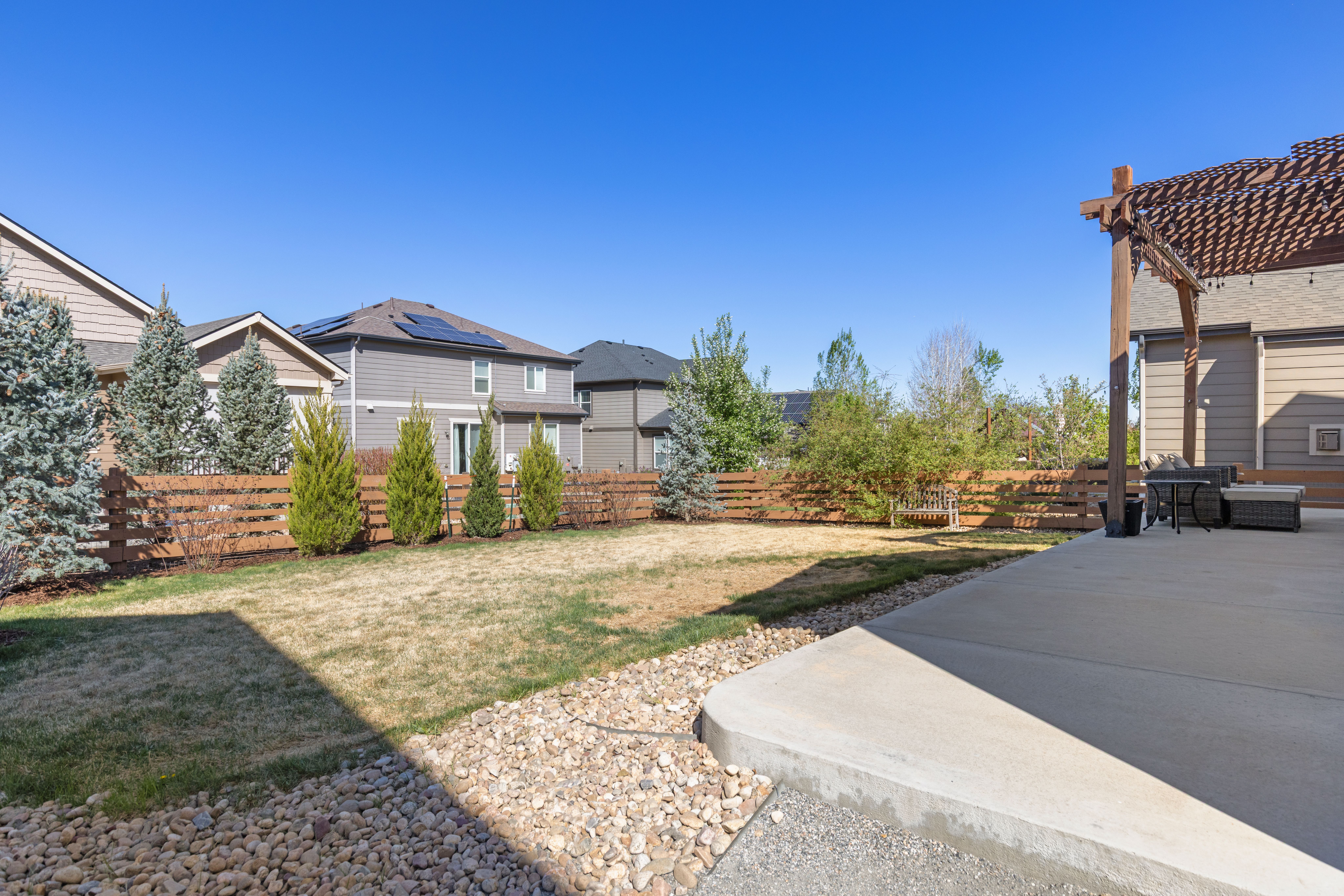  77 Sun Up Cir, Erie, CO, 80516 - 物件實景