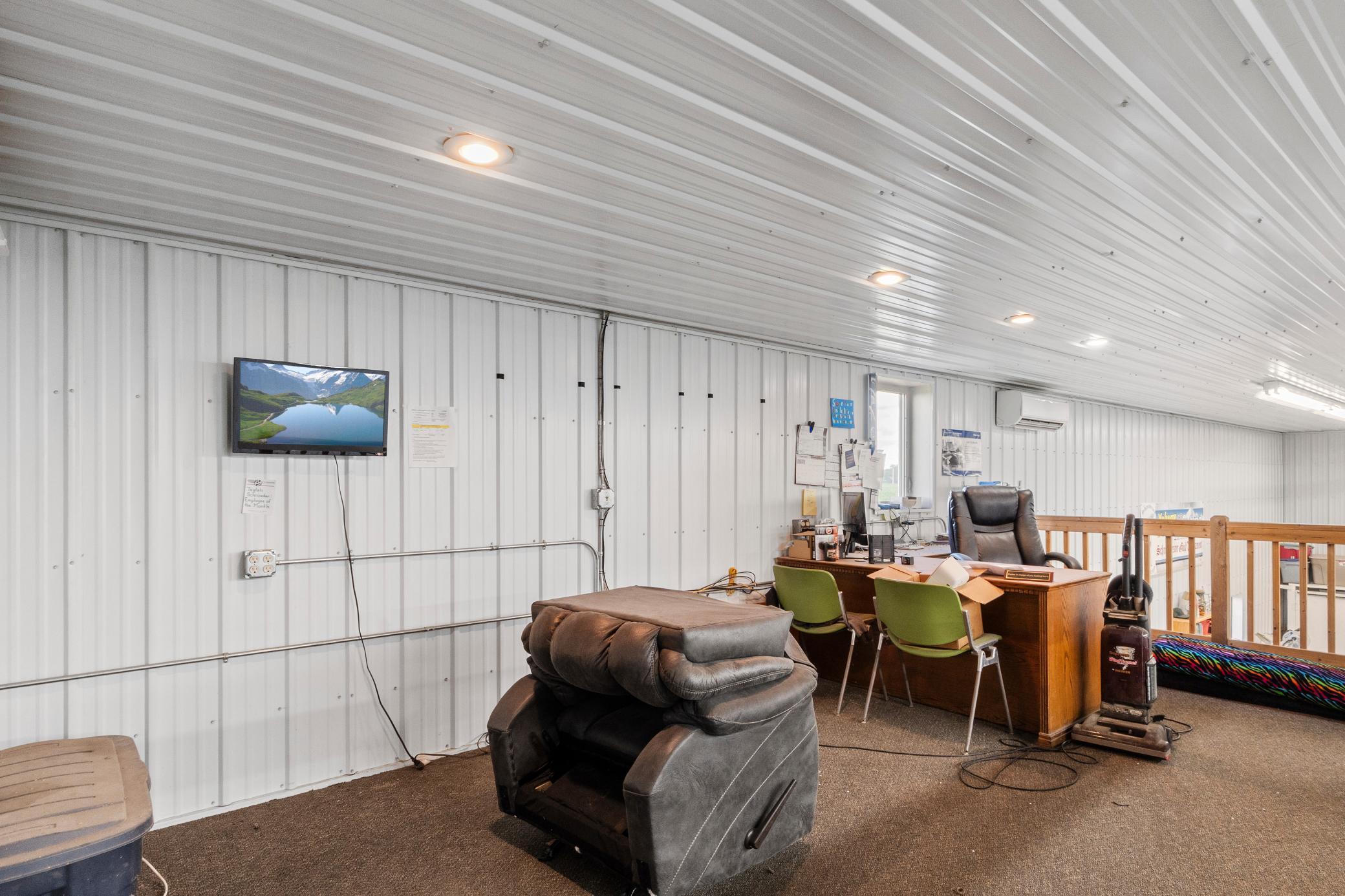 Elbow Lake, Minnesota, 56531, United States, 3 Bedrooms Bedrooms, ,2 BathroomsBathrooms,Residential,For Sale,1897699