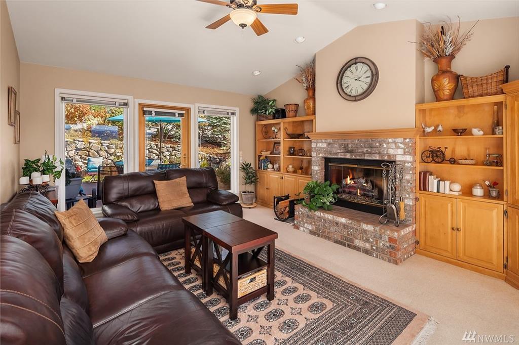 2467 Twin Peaks View, East Wenatchee, Washington, 98802, United States, 4 Bedrooms Bedrooms, ,3 BathroomsBathrooms,Residential,For Sale,2467 Twin Peaks View,1435324