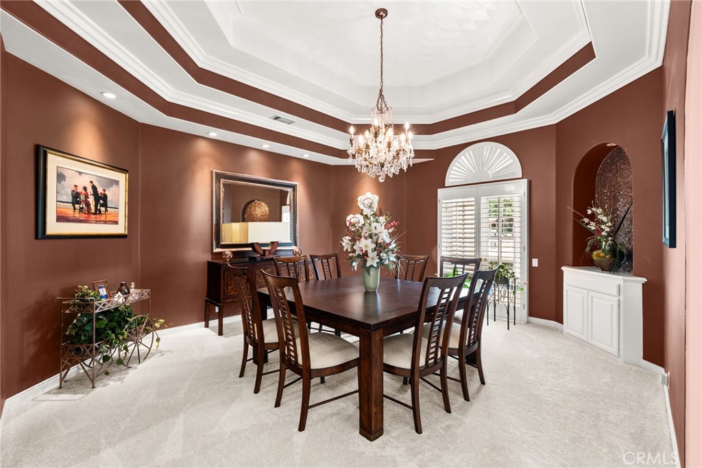 Upland, California, 91784, United States, 5 Bedrooms Bedrooms, ,6 BathroomsBathrooms,Residential,For Sale,2016582