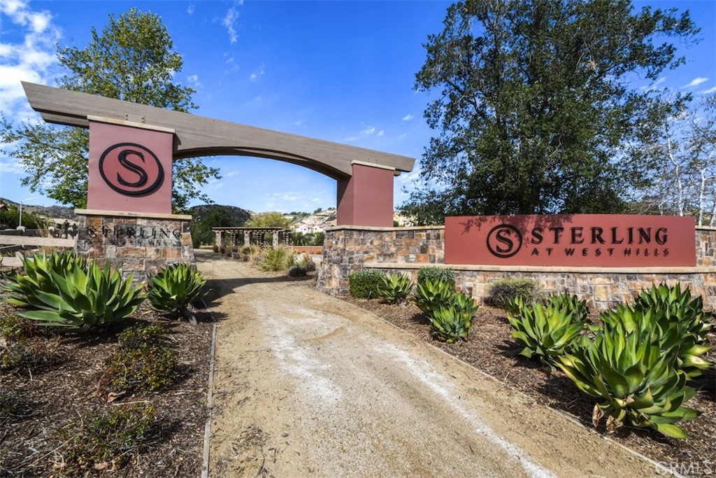 West Hills, California, 91304, United States, 5 Bedrooms Bedrooms, ,6 BathroomsBathrooms,Residential,For Sale,1847144