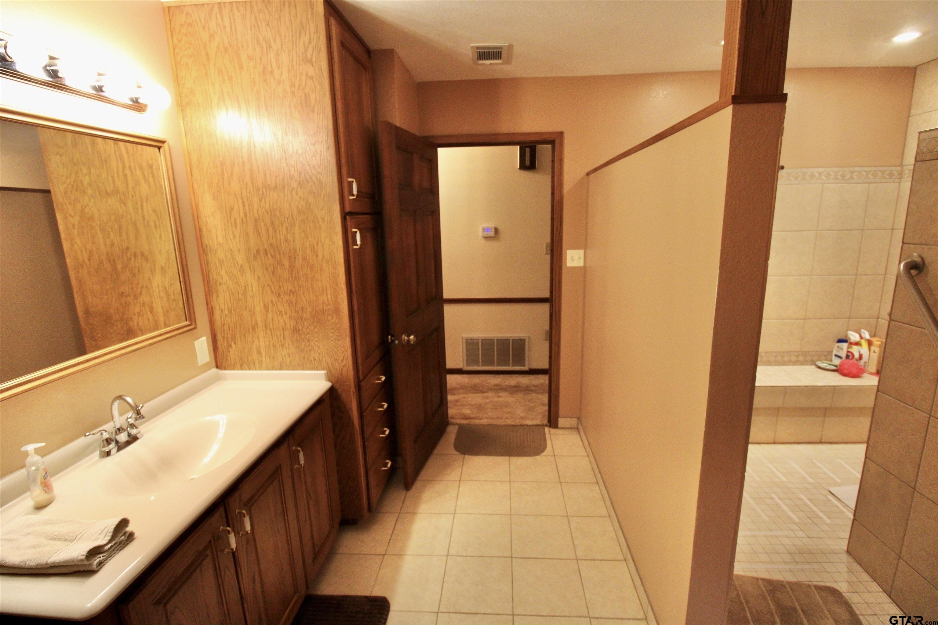 Leesburg, Texas, 75451, United States, 3 Bedrooms Bedrooms, ,2 BathroomsBathrooms,Residential,For Sale,1977954