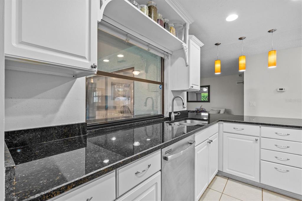 Tarpon Springs, Florida, 34689, United States, 3 Bedrooms Bedrooms, ,2 BathroomsBathrooms,Residential,For Sale,1925047