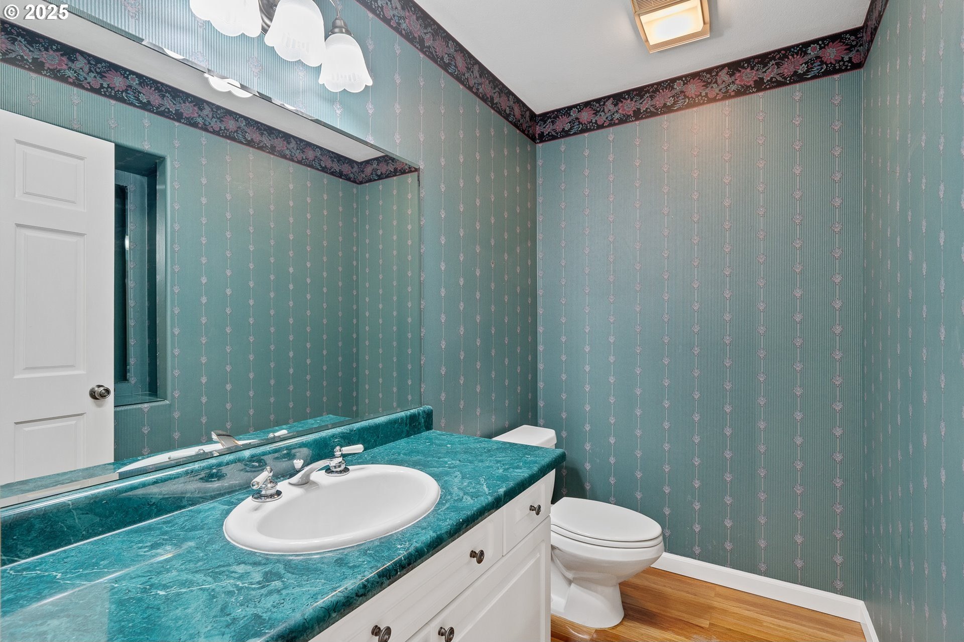 Nehalem, Oregon, 97131, United States, 3 Bedrooms Bedrooms, ,3 BathroomsBathrooms,Residential,For Sale,1926974