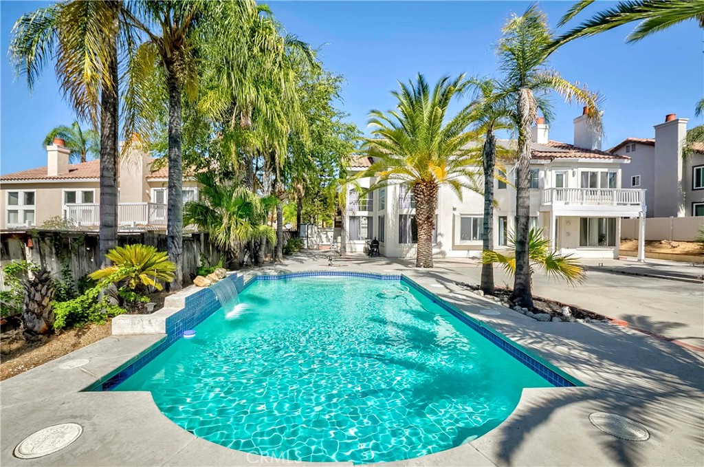 Moreno Valley, California, 92557, United States, 4 Bedrooms Bedrooms, ,4 BathroomsBathrooms,Residential,For Sale,1979088