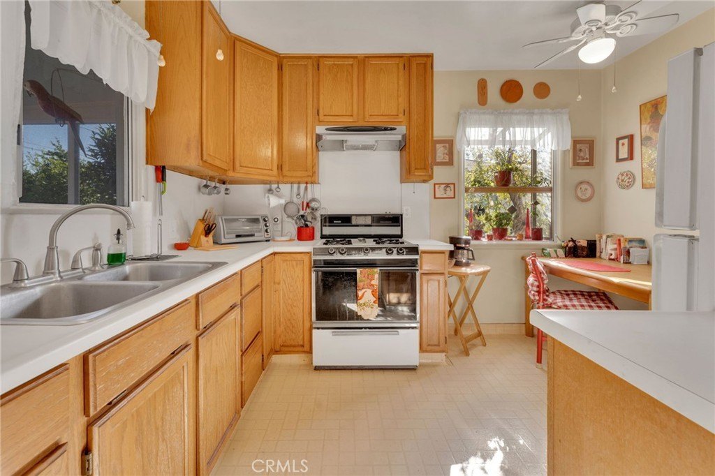 Pomona, California, 91767, United States, 3 Bedrooms Bedrooms, ,1 BathroomBathrooms,Residential,For Sale,2009093